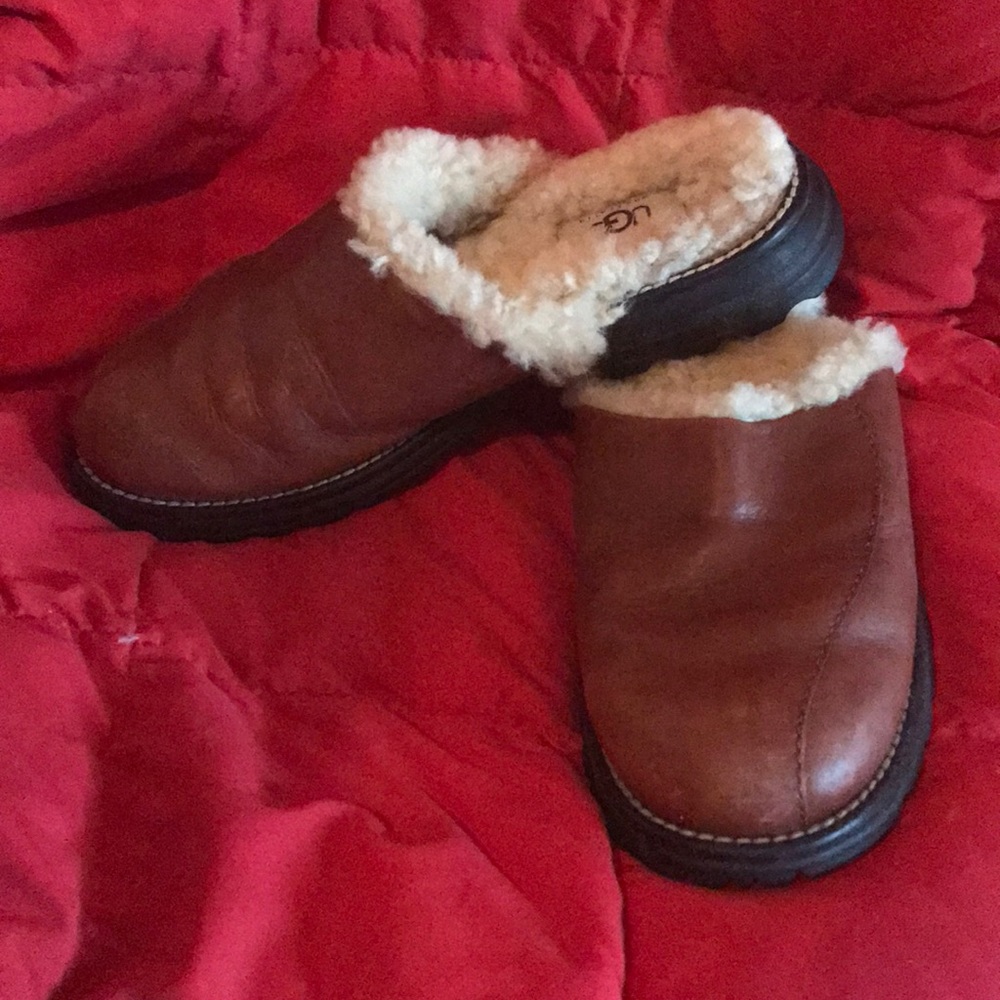 Brown leather Ugg mules